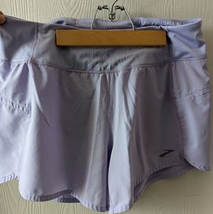 Brooks Women's Chaser 5 inch shorts